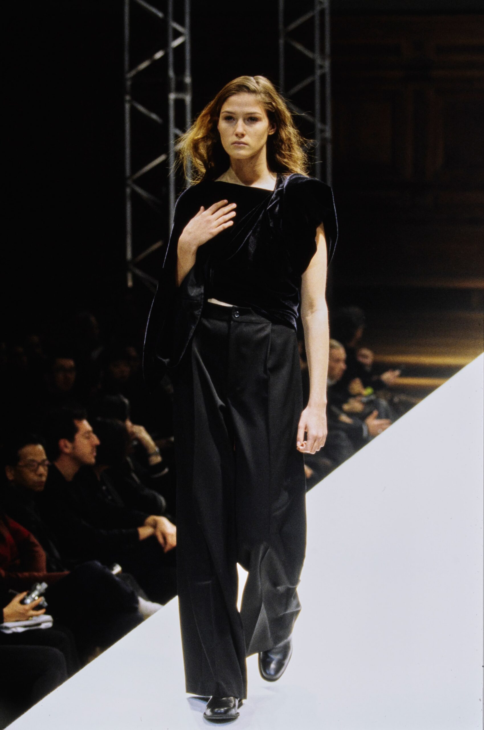 Yohji Yamamoto F/W 98 Look 28