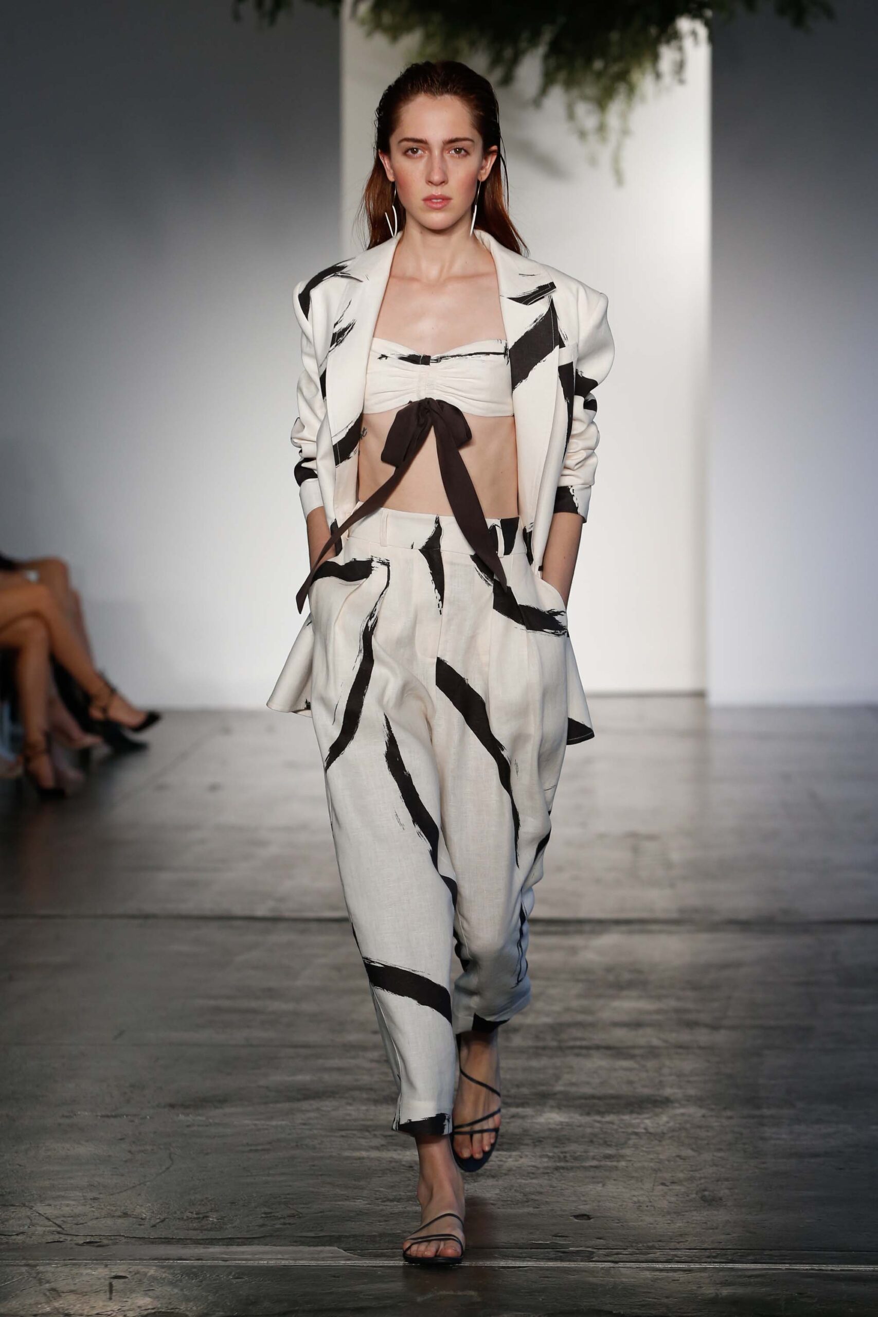 Zimmermann Resort 18 Look 3
