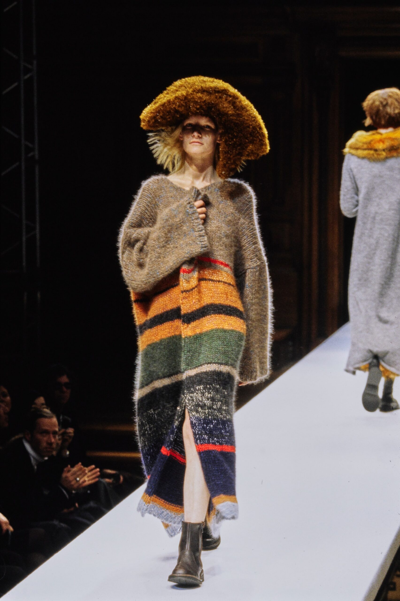 Yohji Yamamoto F/W 98 Look 32
