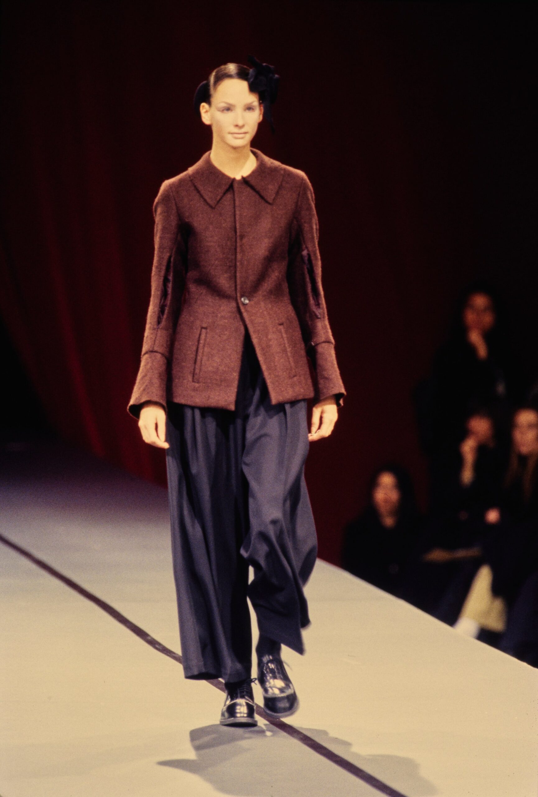 Yohji Yamamoto F/W 95 Look 33