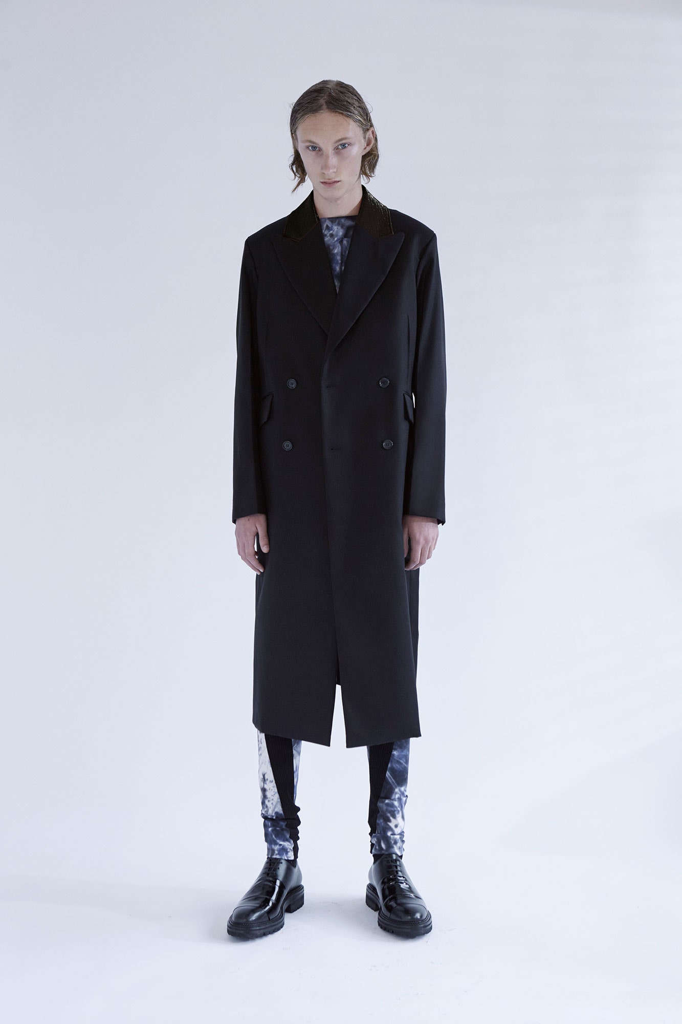 Yang Li S/S 17 Menswear Look 4