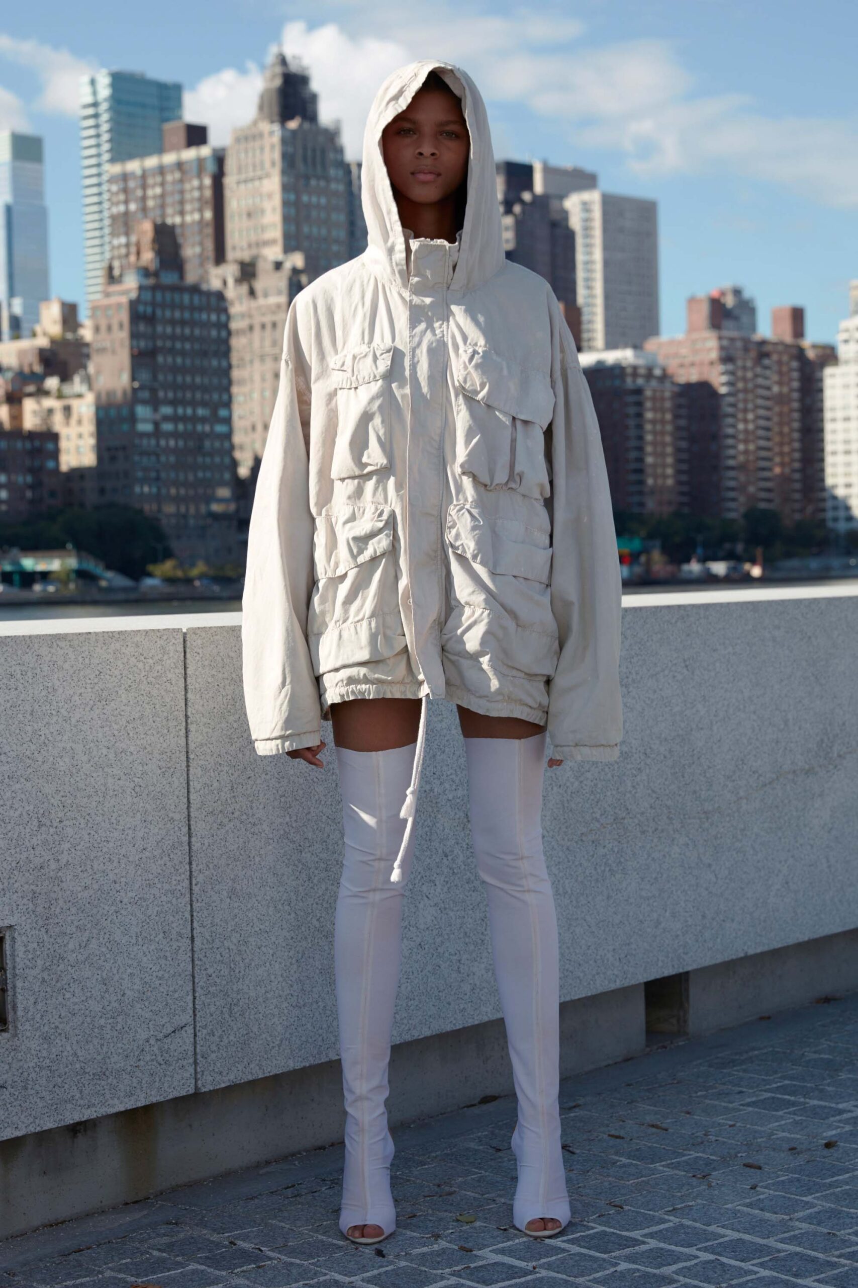 Yeezy S/S 17 Look 8