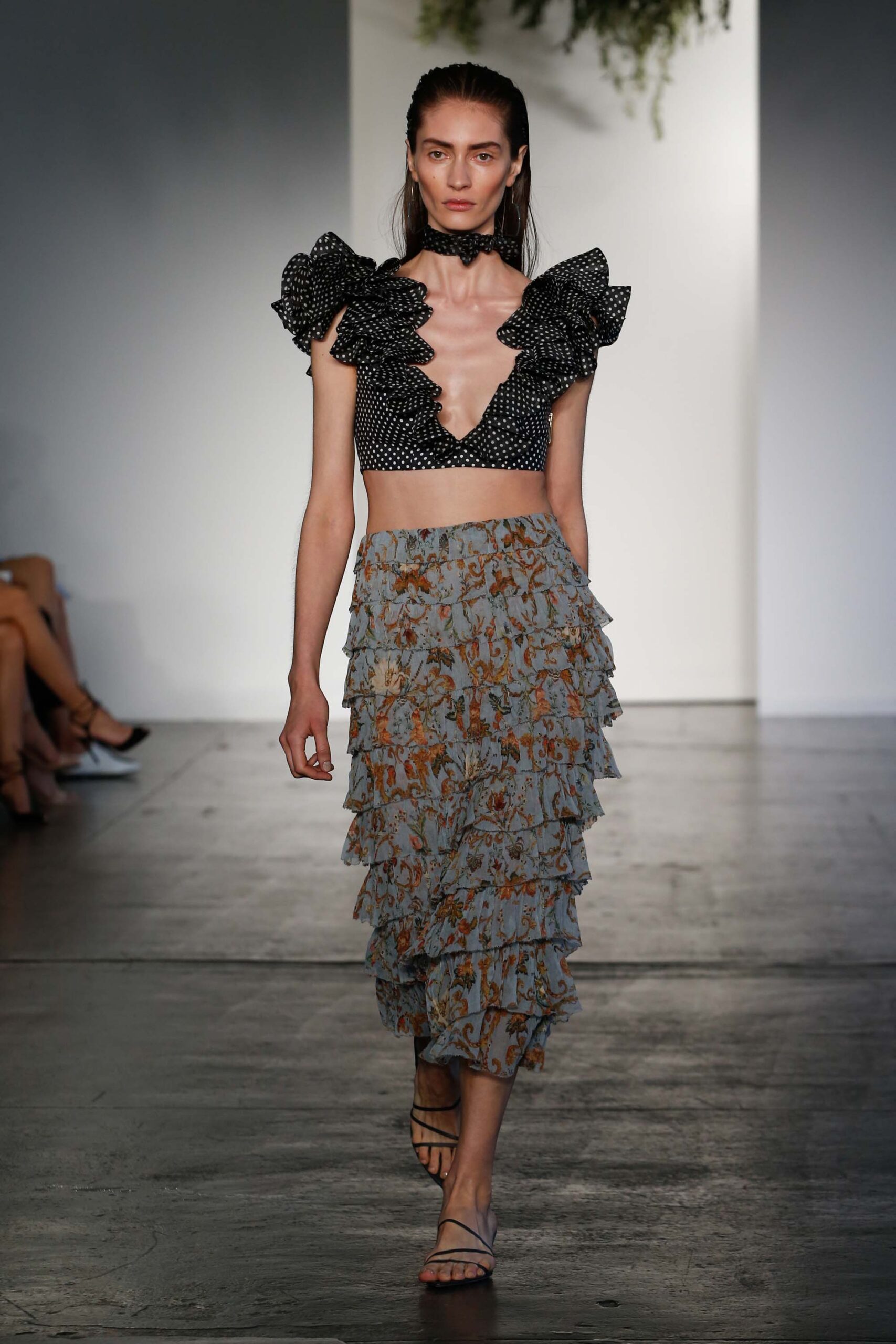 Zimmermann Resort 18 Look 9
