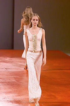 Anna Molinari S/S 00 Look 70