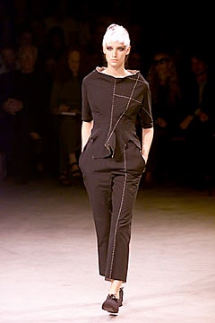 Yohji Yamamoto S/S 00 Look 19