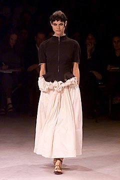 Yohji Yamamoto S/S 00 Look 25