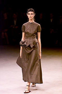 Yohji Yamamoto S/S 00 Look 31