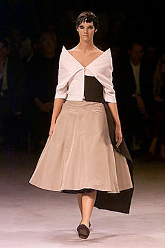 Yohji Yamamoto S/S 00 Look 35