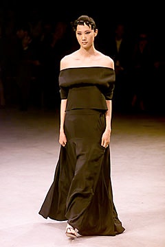 Yohji Yamamoto S/S 00 Look 37