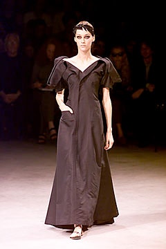 Yohji Yamamoto S/S 00 Look 39