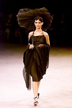 Yohji Yamamoto S/S 00 Look 41