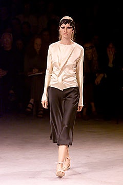 Yohji Yamamoto S/S 00 Look 44