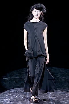 Yohji Yamamoto S/S 01 Look 12