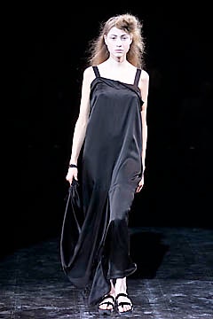 Yohji Yamamoto S/S 01 Look 17