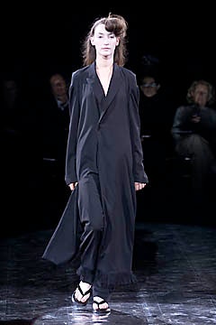 Yohji Yamamoto S/S 01 Look 29