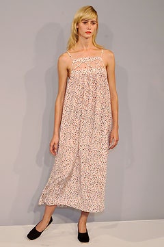 Wink Spring 2002 Ready-to-Wear