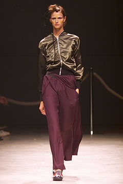 Yohji Yamamoto S/S 02 Look 8