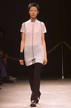 Yohji Yamamoto S/S 02 Look 46