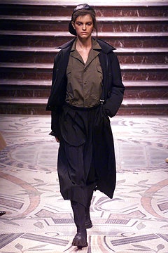 Yohji Yamamoto F/W 02 Look 2