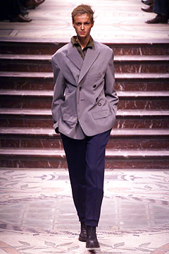 Yohji Yamamoto F/W 02 Look 14