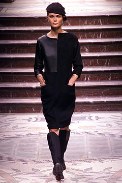 Yohji Yamamoto F/W 02 Look 21