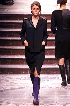 Yohji Yamamoto F/W 02 Look 22