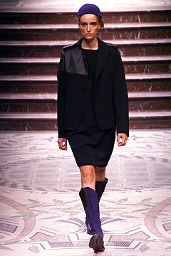 Yohji Yamamoto F/W 02 Look 23
