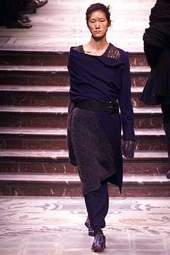 Yohji Yamamoto F/W 02 Look 31