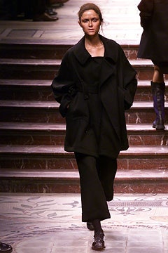 Yohji Yamamoto F/W 02 Look 42