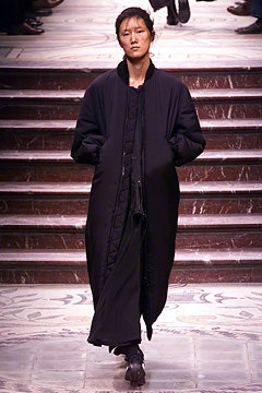 Yohji Yamamoto F/W 02 Look 45