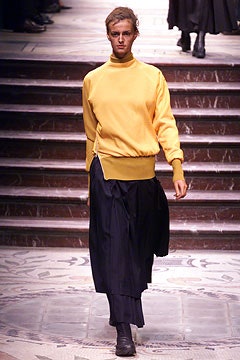 Yohji Yamamoto F/W 02 Look 47