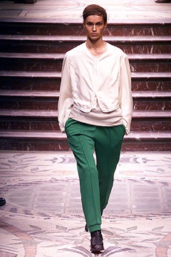 Yohji Yamamoto F/W 02 Look 48