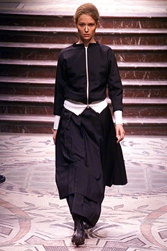 Yohji Yamamoto F/W 02 Look 52