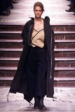 Yohji Yamamoto F/W 02 Look 59
