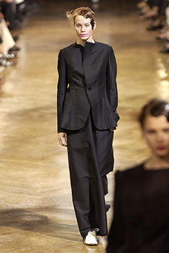 Yohji Yamamoto S/S 03 Look 9