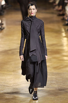 Yohji Yamamoto S/S 03 Look 14