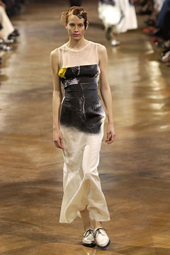 Yohji Yamamoto S/S 03 Look 20