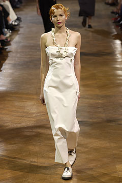 Yohji Yamamoto S/S 03 Look 33