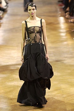 Yohji Yamamoto S/S 03 Look 37