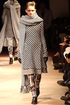 Yohji Yamamoto F/W 03 Look 9