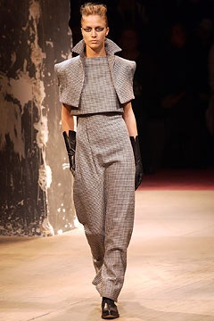 Yohji Yamamoto F/W 03 Look 14