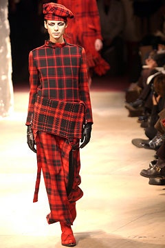 Yohji Yamamoto F/W 03 Look 21