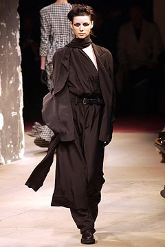 Yohji Yamamoto F/W 03 Look 34