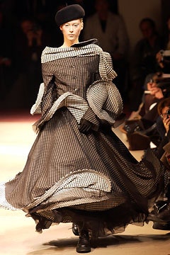 Yohji Yamamoto F/W 03 Look 38