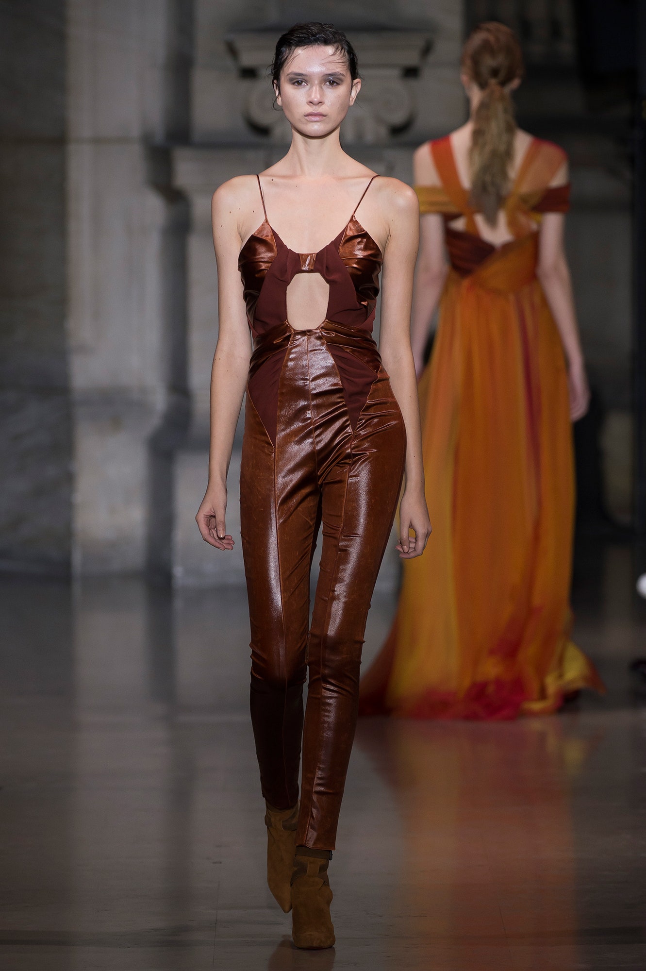 Yiqing Yin S/S 16 Couture Look 17