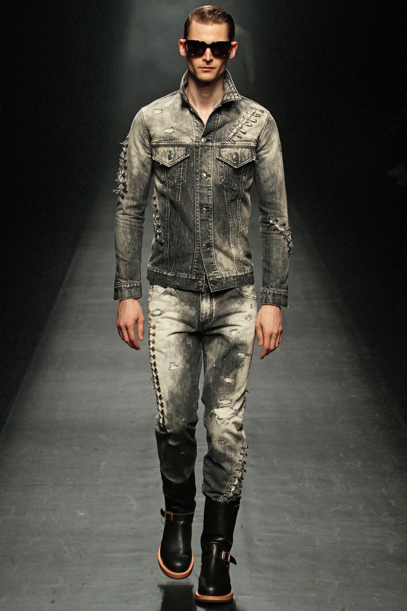 1 Piu 1 Uguale 3 F/W 13 Look 8