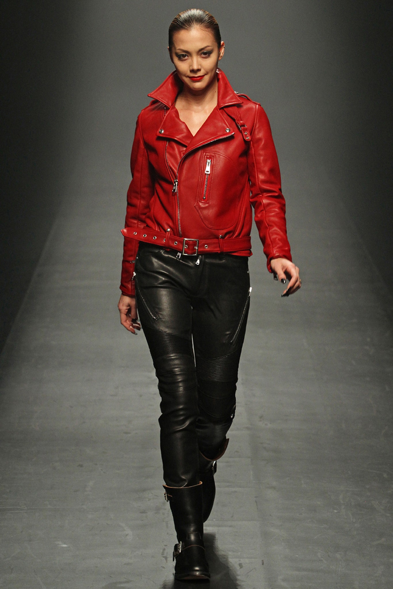 1 Piu 1 Uguale 3 F/W 13 Look 40