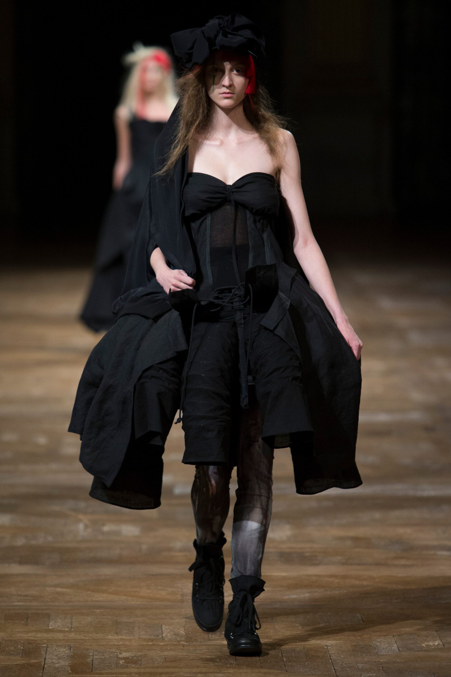 Yohji Yamamoto S/S 16 Look 20