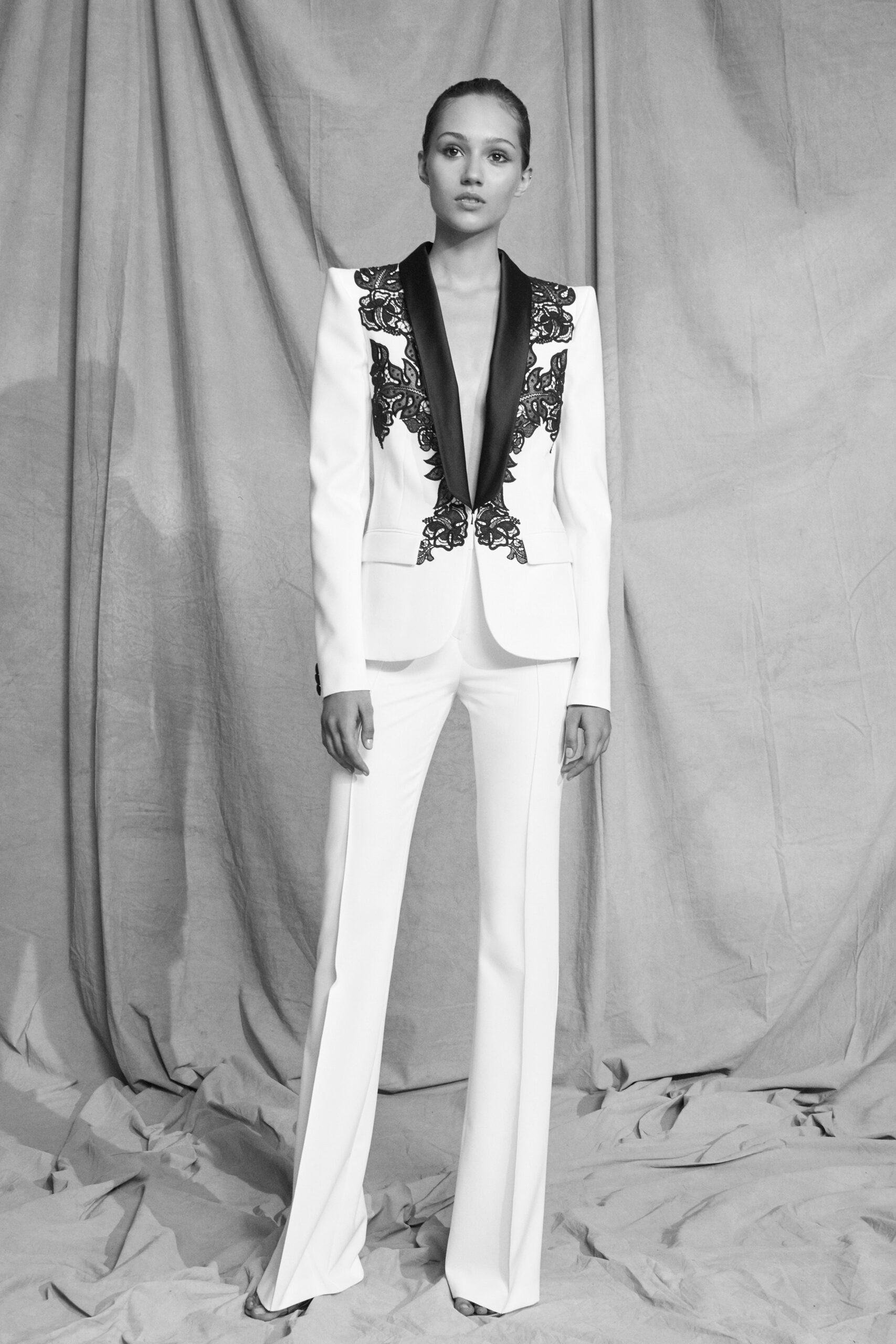 Zuhair Murad Resort 19 Look 16