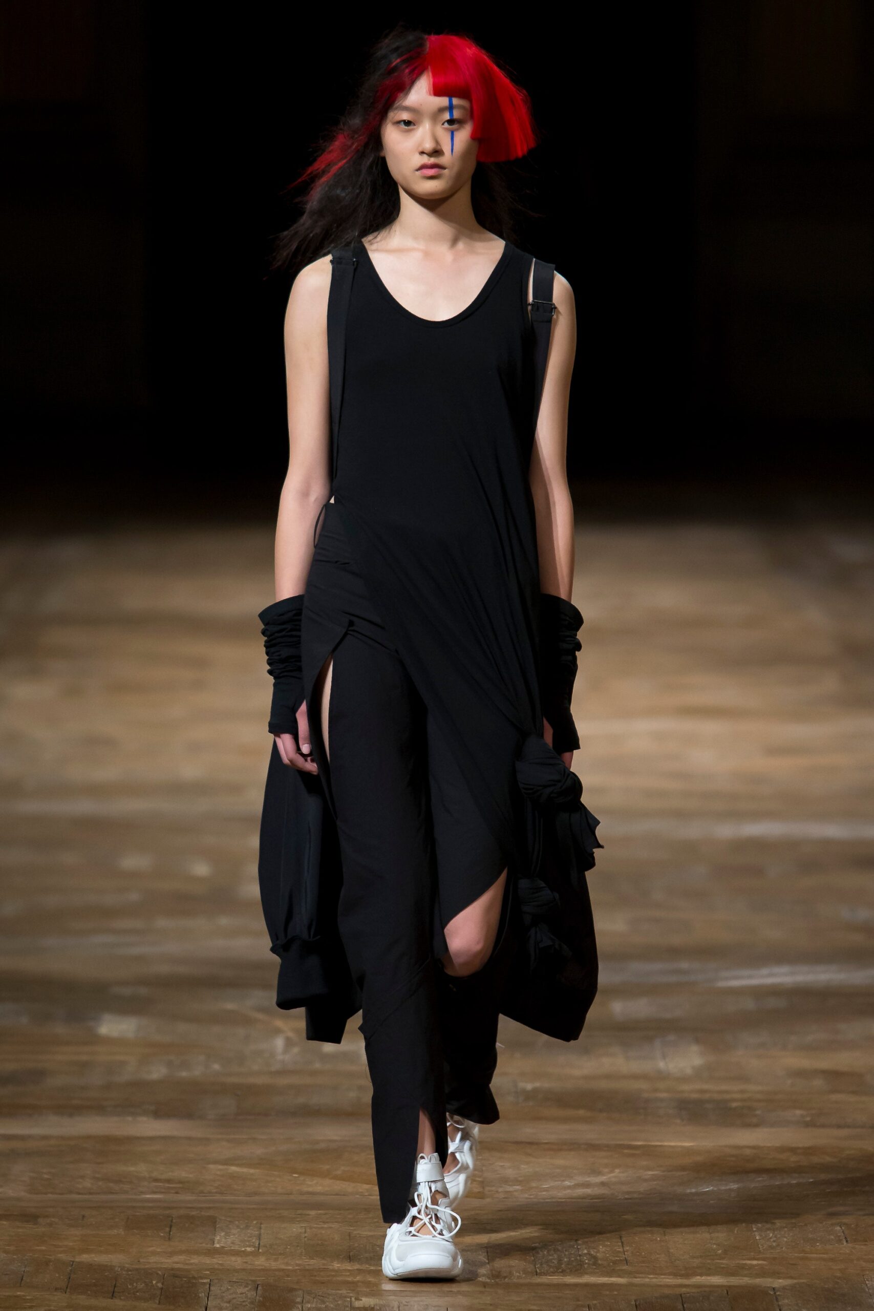 Yohji Yamamoto S/S 16 Look 25
